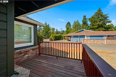 732 N College St, Newberg, OR 97132 - Photo 32