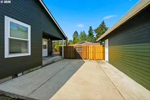 732 N College St, Newberg, OR 97132 - Photo 30
