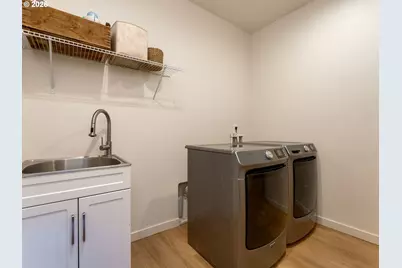 108 Lily Ln, Castle Rock, WA 98611 - Photo 22