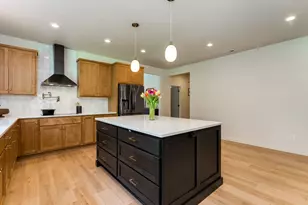 108 Lily Ln, Castle Rock, WA 98611 - Photo 10