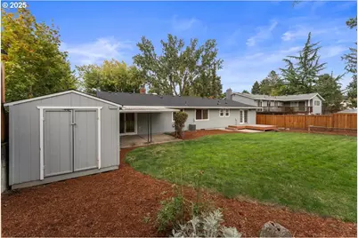 20624 SW Rosa Dr, Beaverton, OR 97078 - Photo 28