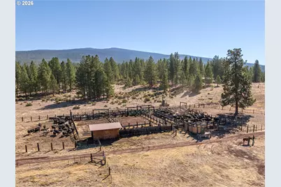300 49 Rd Silverlake Hwy, Chiloquin, OR 97624 - Photo 34