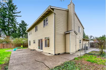 15975 SE Mary Ann Ln, Milwaukie, OR 97267 - Photo 32