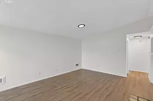 2701 SW Spring Garden St, Portland, OR 97219 - Photo 4