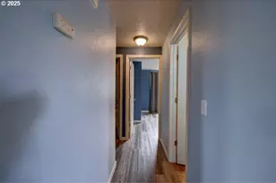 870 S Holladay Dr, Seaside, OR 97138 - Photo 16