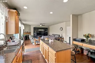 2747 Conner St NW, Salem, OR 97304 - Photo 10