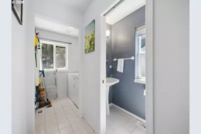 7042 SE 116th Ave, Portland, OR 97266 - Photo 24