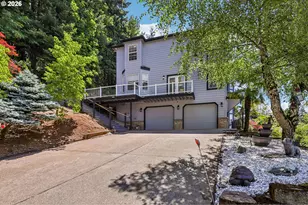 9750 SE Westview Ct, Happy Valley, OR 97086 - Photo 2