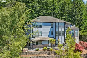 9750 SE Westview Ct, Happy Valley, OR 97086 - Photo 2