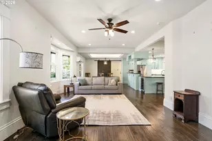 710 W 11th Ave, Eugene, OR 97402 - Photo 8