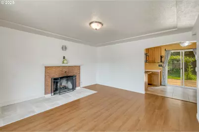 4316 SE 174th Ave, Portland, OR 97236 - Photo 4