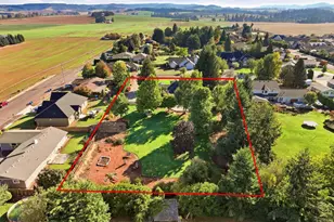 185 SE Dove Dr, Sublimity, OR 97385 - Photo 2
