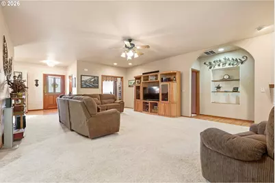 185 SE Dove Dr, Sublimity, OR 97385 - Photo 8