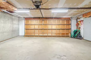 330 S Bay Rd, Toledo, OR 97391 - Photo 32