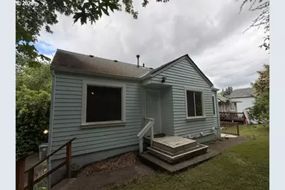 9540 SW Terwilliger Blvd, Portland, OR 97219 - Photo 1