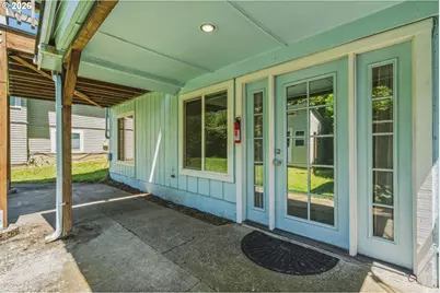 9540 SW Terwilliger Blvd, Portland, OR 97219 - Photo 8