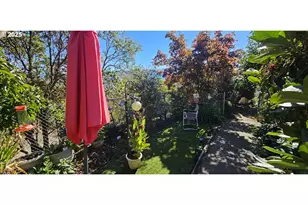 1525 Braunda Dr, Roseburg, OR 97470 - Photo 32