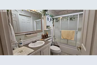 1525 Braunda Dr, Roseburg, OR 97470 - Photo 22