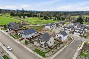 2300 E 6th St, La Center, WA 98629 - Photo 2