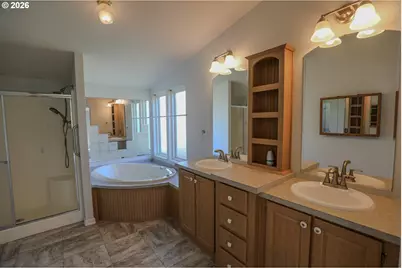 210 NW Timothy Ave, Winston, OR 97496 - Photo 20