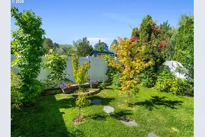 1924 NW 143rd Ave, Portland, OR 97229 - Photo 6