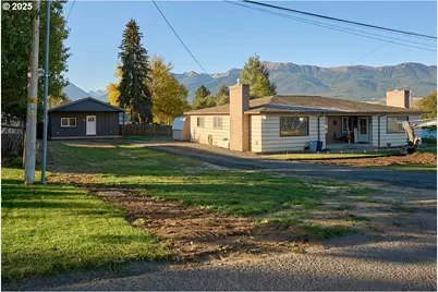 302 E Park St, Enterprise, OR 97828 - Photo 16