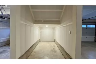 11728 SW Hayrick Ter, Beaverton, OR 97007 - Photo 20