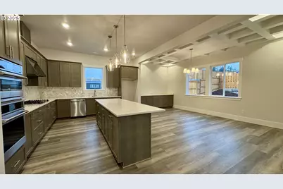 11728 SW Hayrick Ter, Beaverton, OR 97007 - Photo 12