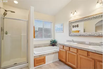 2404 SE Jasmine Way, Gresham, OR 97080 - Photo 20