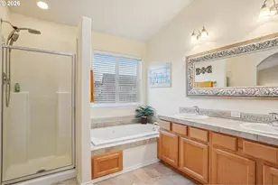 2404 SE Jasmine Way, Gresham, OR 97080 - Photo 20