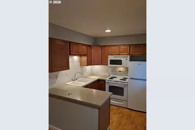 3954 N Borthwick Ave, Portland, OR 97227 - Photo 30