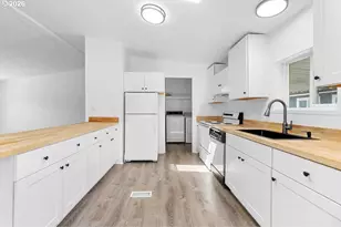 10400 SE Cook Ct, Milwaukie, OR 97222 - Photo 10