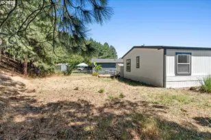 10400 SE Cook Ct, Milwaukie, OR 97222 - Photo 26