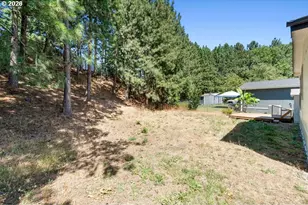 10400 SE Cook Ct, Milwaukie, OR 97222 - Photo 24
