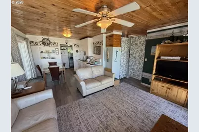 4567 Arch St, Florence, OR 97439 - Photo 6