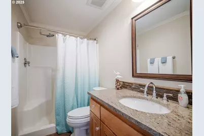 360 Hilltop Dr, Seaside, OR 97138 - Photo 44