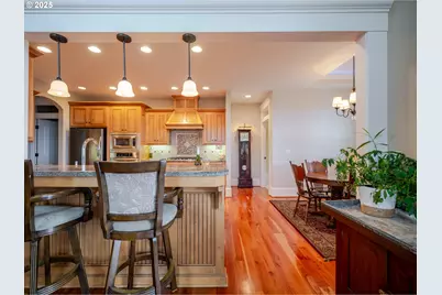 360 Hilltop Dr, Seaside, OR 97138 - Photo 16