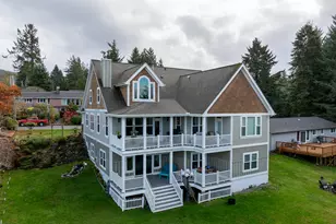 360 Hilltop Dr, Seaside, OR 97138 - Photo 4