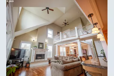 360 Hilltop Dr, Seaside, OR 97138 - Photo 14