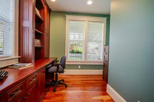 360 Hilltop Dr, Seaside, OR 97138 - Photo 10