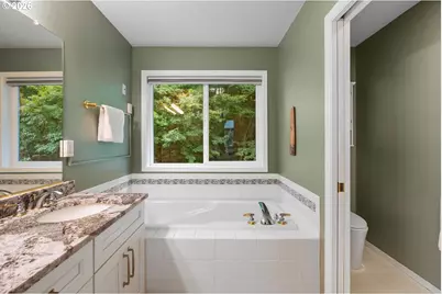 3220 SW Luradel St, Portland, OR 97219 - Photo 24