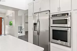 10225 NW Lee St, Portland, OR 97229 - Photo 6