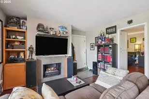 7522 SW Barnes Rd, Portland, OR 97225 - Photo 8