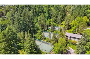 7522 SW Barnes Rd, Portland, OR 97225 - Photo 22