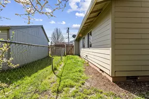 2211 23rd Ave, Forest Grove, OR 97116 - Photo 24