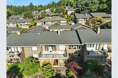 46 Condolea Ct, Lake Oswego, OR 97035 - Photo 4