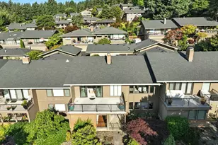 46 Condolea Ct, Lake Oswego, OR 97035 - Photo 4