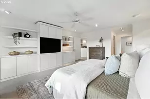 46 Condolea Ct, Lake Oswego, OR 97035 - Photo 22