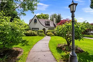 1810 Pacific Ave, Forest Grove, OR 97116 - Photo 2