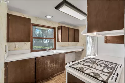 17910 NW Park View Blvd, Portland, OR 97229 - Photo 12